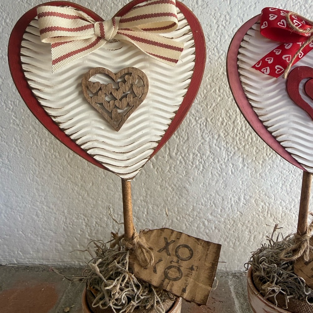 Handmade Heart Topiary Set - Picture 9 of 15